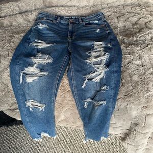 American eagle mom jeans
